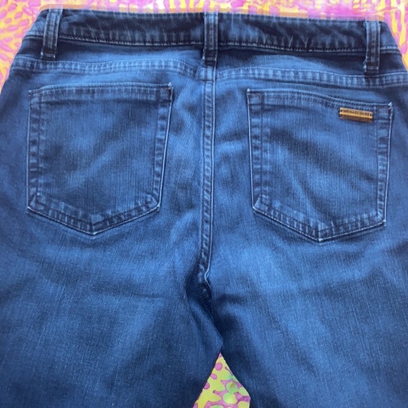 🦋Michael Kors Dark wash Izzy skinny jeans 🦋 - Picture 4 of 7